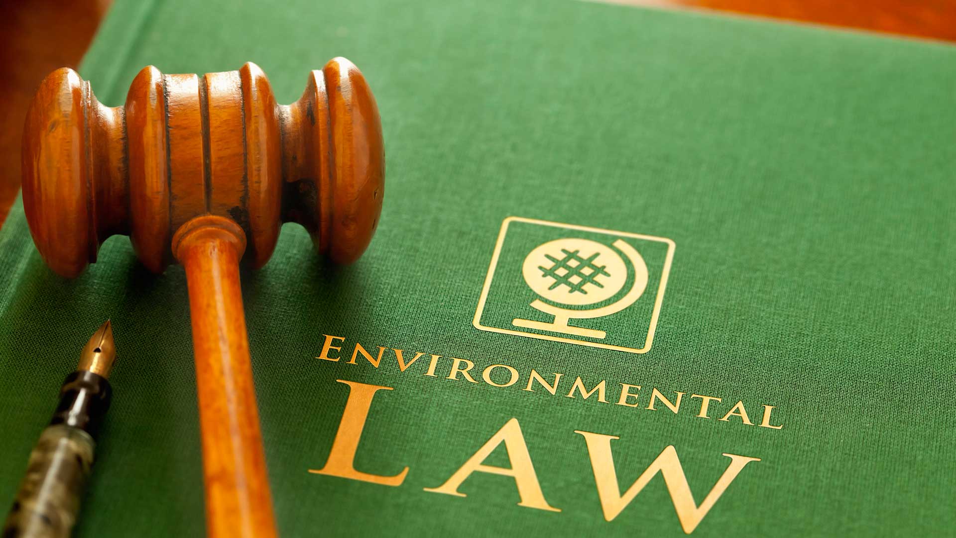 environmental law jobs